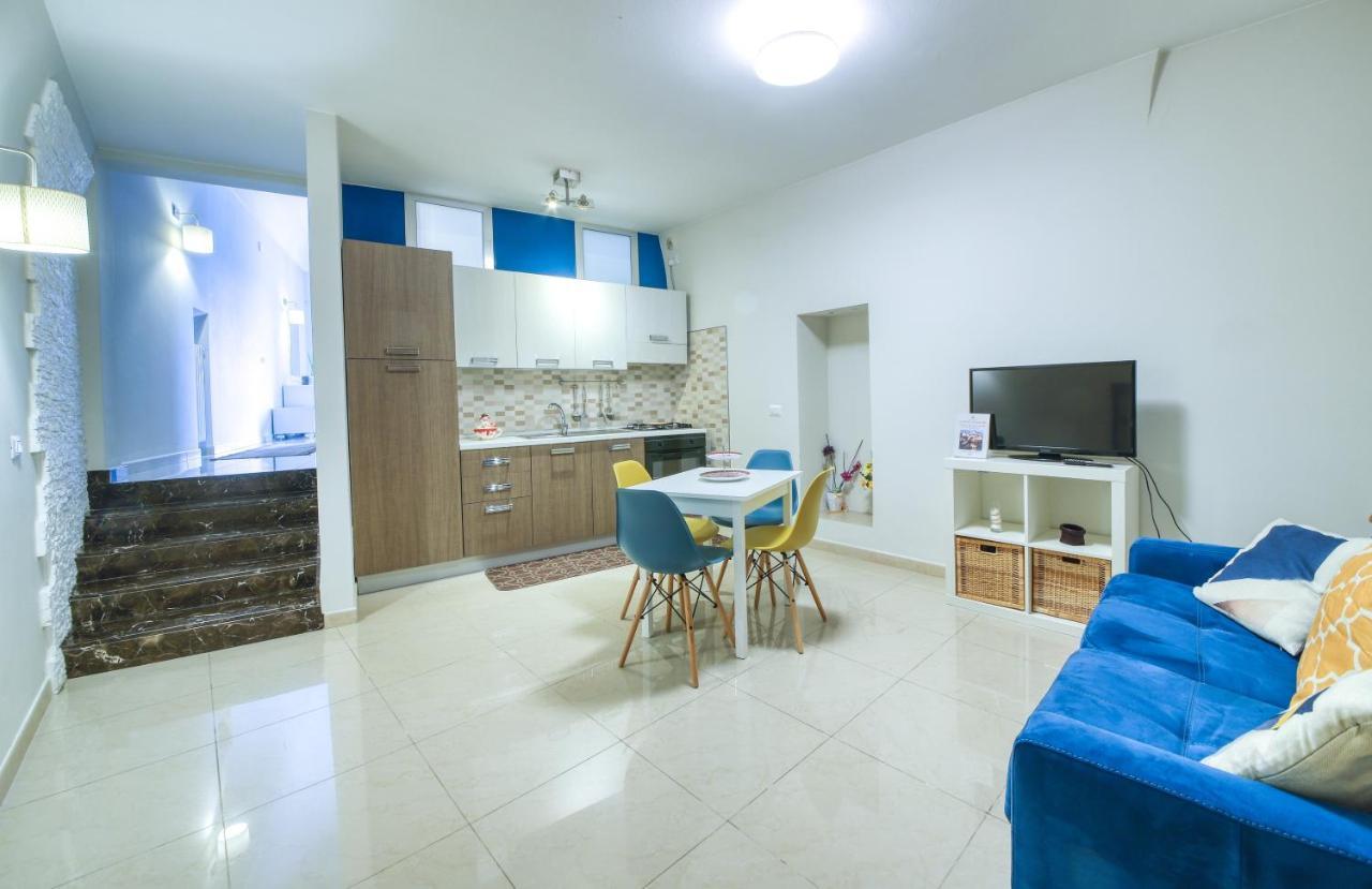 La Cattedrale Apartments&Suite - Affitti Brevi Italia グラヴィーナ・イン・プーリア エクステリア 写真
