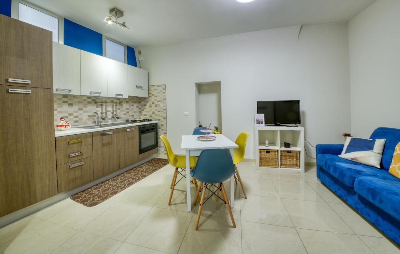 La Cattedrale Apartments&Suite - Affitti Brevi Italia グラヴィーナ・イン・プーリア エクステリア 写真