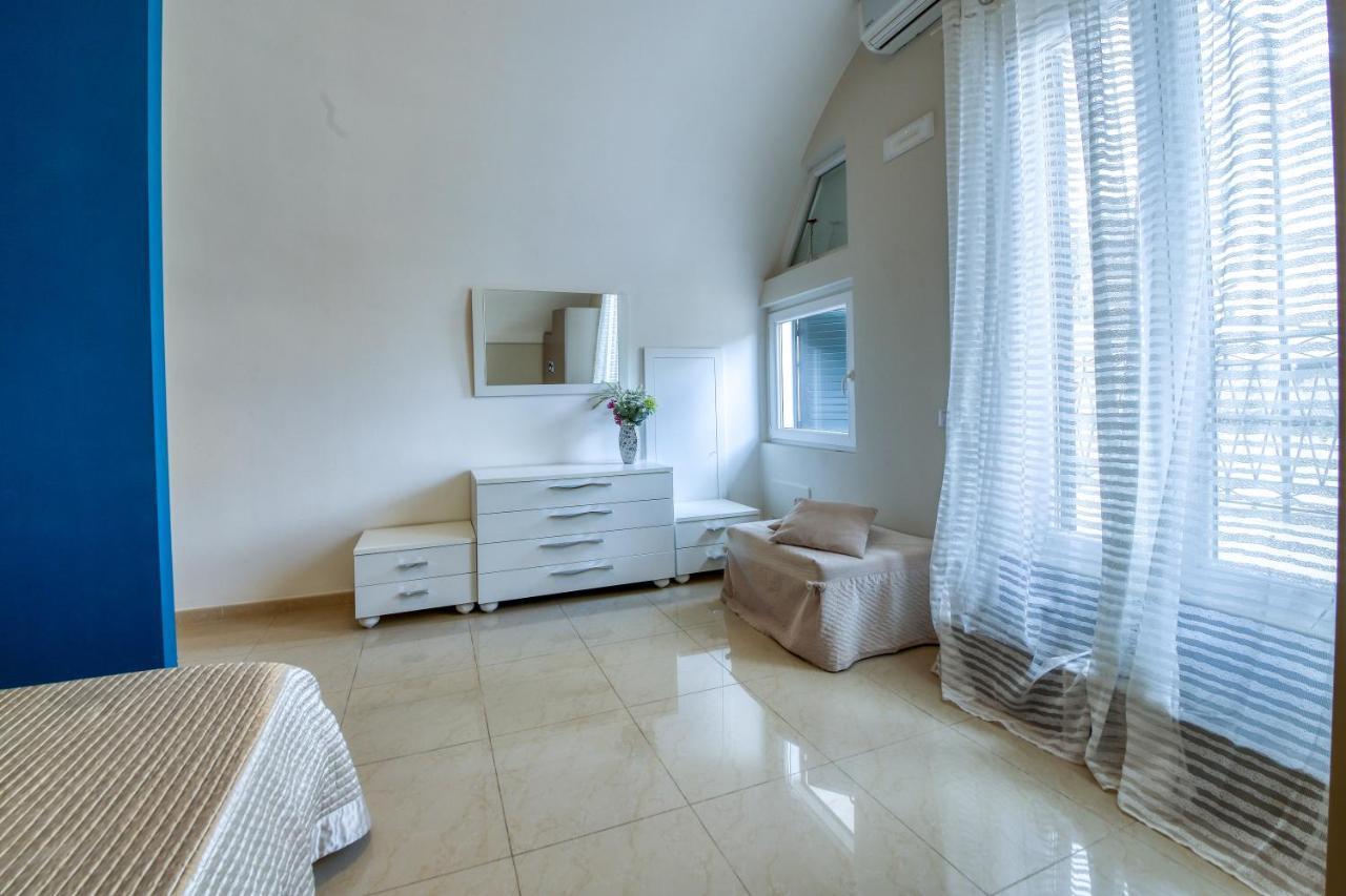 La Cattedrale Apartments&Suite - Affitti Brevi Italia グラヴィーナ・イン・プーリア エクステリア 写真